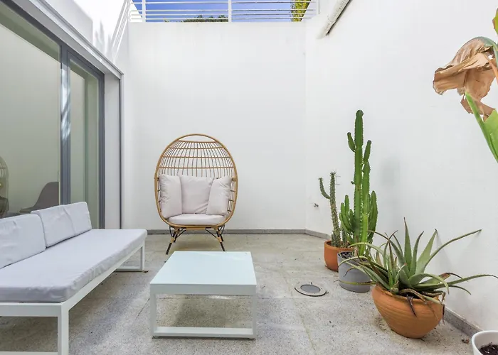 Lemon Tree Villa